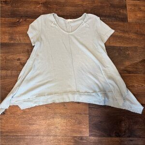 Altar’d state top